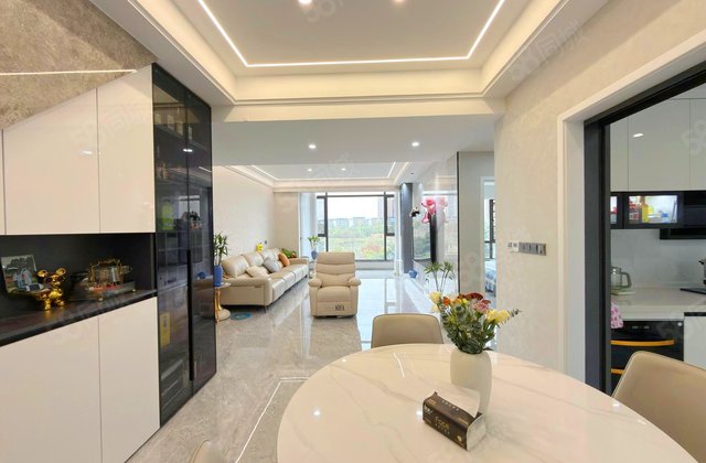 奥园玖俪湾4室3厅139.83㎡255万二手房图片