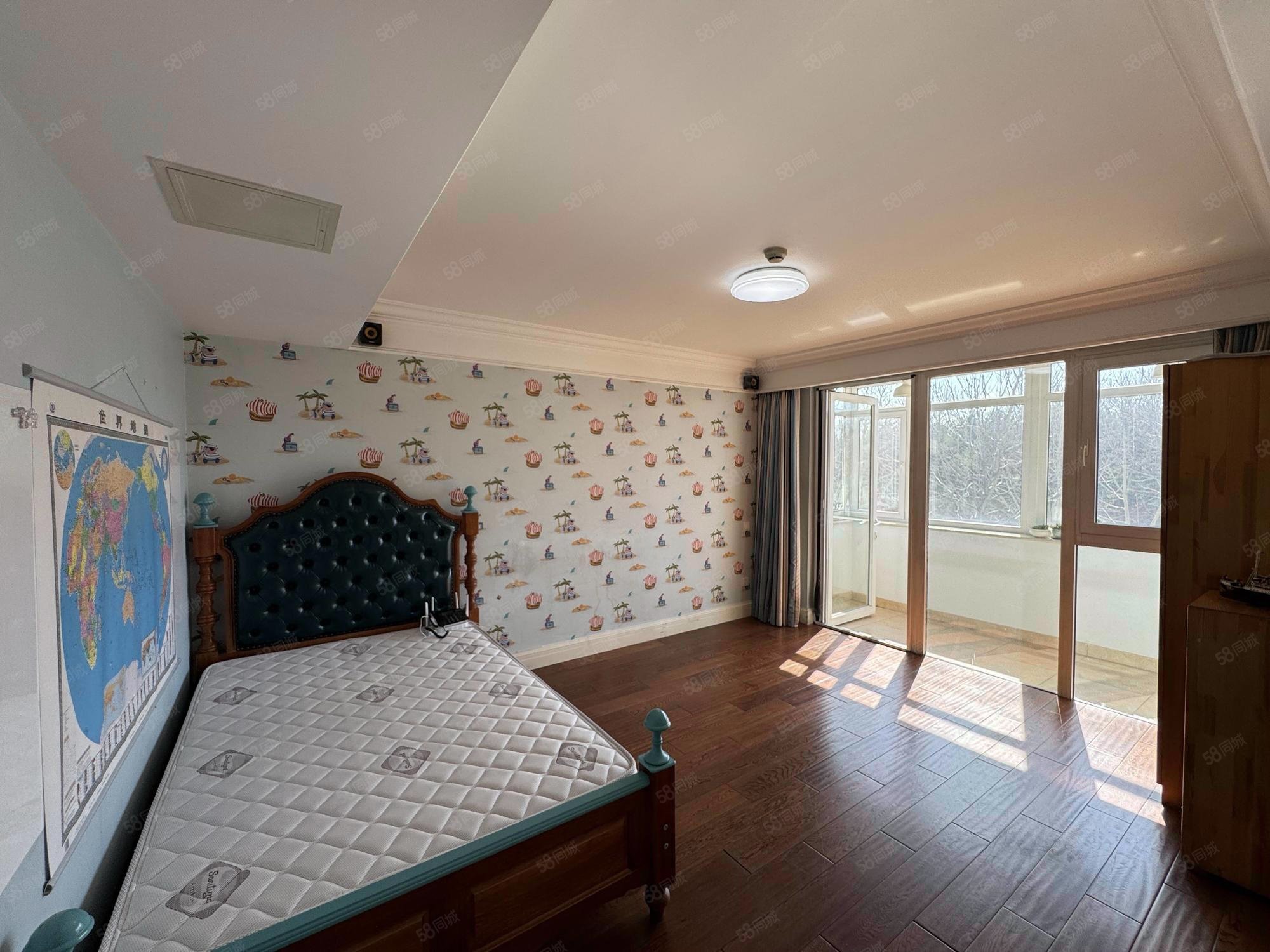 澳景園4室3廳5衛(wèi)365.66㎡南北1700萬(wàn)