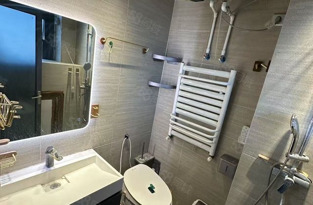 龙城时代大厦2室1厅72㎡39万二手房图片