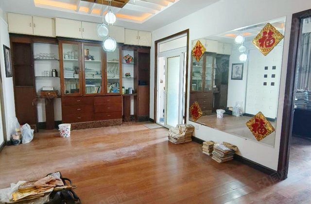 建工大厦4室2厅179㎡163万二手房图片