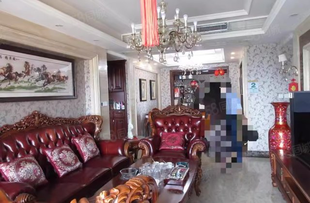 保利中心西区4室2厅129.62㎡299.8万二手房图片