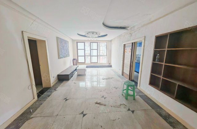 麒龙佳苑2室2厅82㎡50万二手房图片