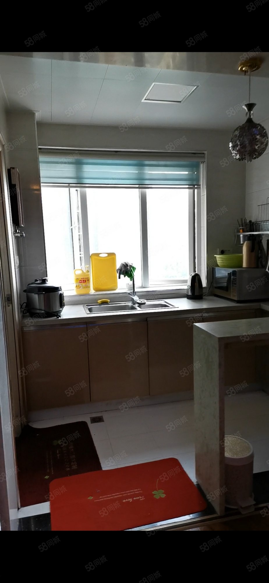 彪炳盛世广场1室1厅1卫43.5㎡东30万