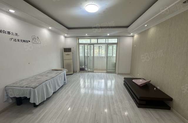 凤凰新城西区带车库带储藏室，看房有钥匙