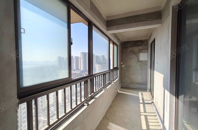 金鹏中国印3室2厅122㎡78.9万二手房图片