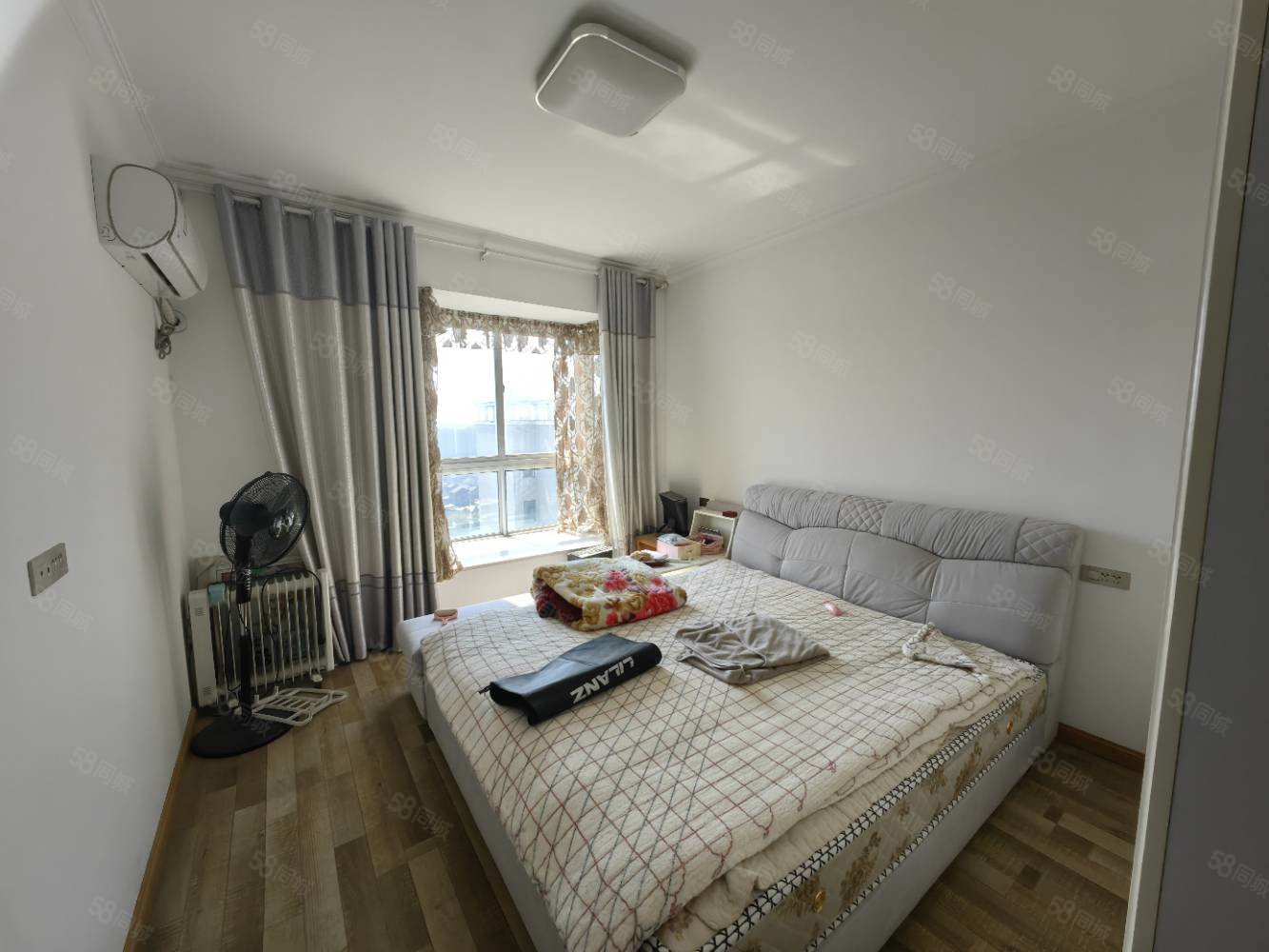 盛世东城2室2厅1卫93㎡南北38万