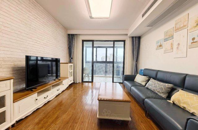 东湖大郡二期3室2厅90㎡253万二手房图片