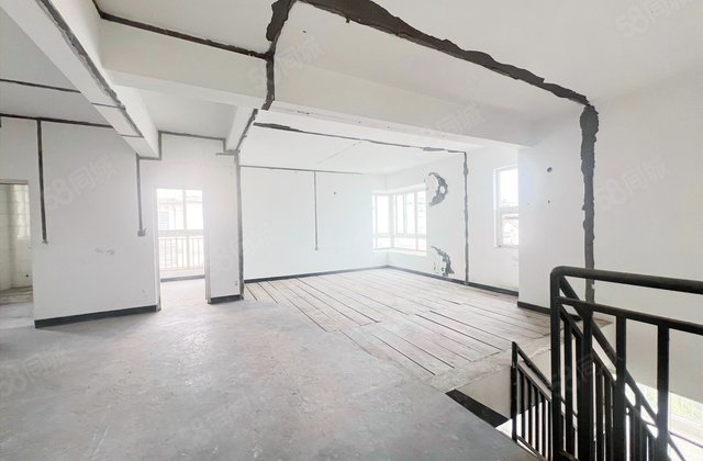 海宇状元府第6室3厅203㎡120万二手房图片