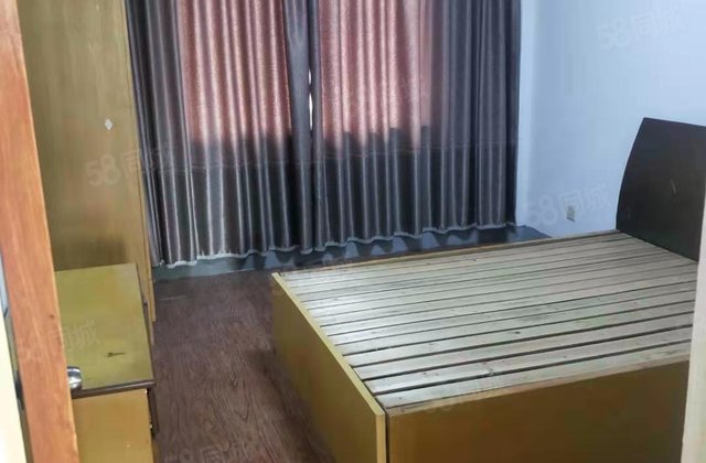 海晶商住区3室1厅80㎡45万二手房图片