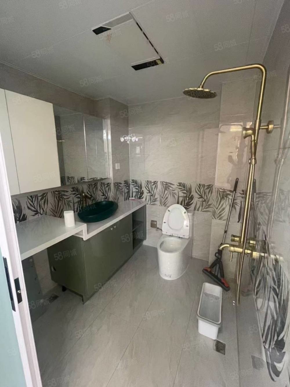 青湖铭城2室2厅1卫83.39㎡南北33.8万