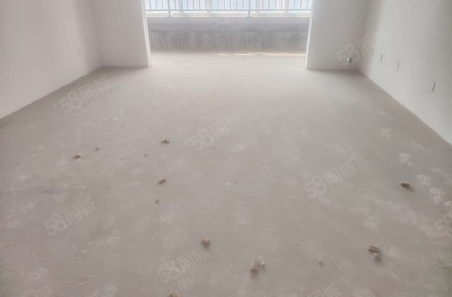 冠鲁明德华府4室2厅174㎡109万二手房图片