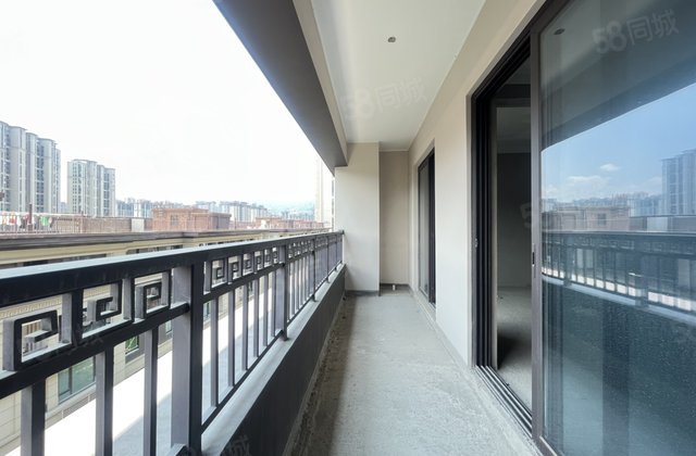 建发首院4室2厅129.05㎡103万二手房图片