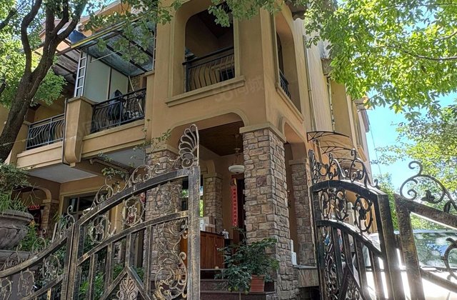 垫江碧桂园(别墅)3室2厅166.22㎡200万二手房图片