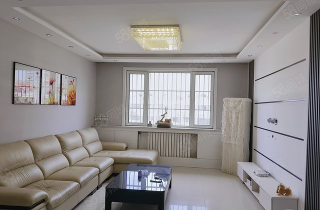 仅售62万康城花园多层115平三室二厅送储精装证过五年无大税