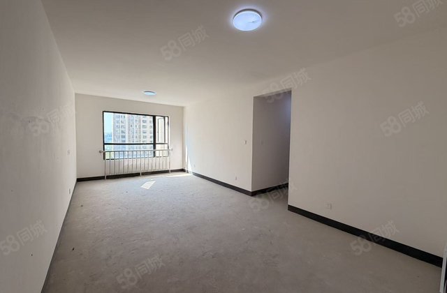 香林怡景3室2厅112㎡31万二手房图片