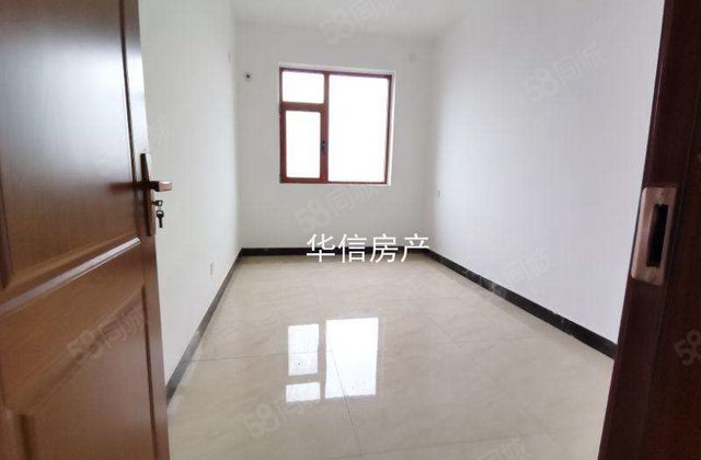 东关国际 四室 商品 双车位 看房联系