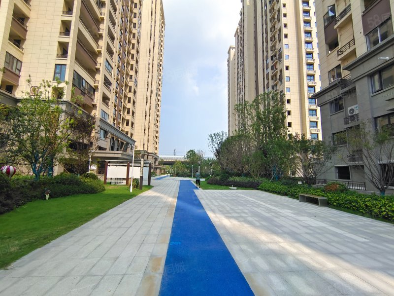 东方龙城江景房 好楼层 低总价 钥匙在手随时看房,玥珑湾-芜湖58同城