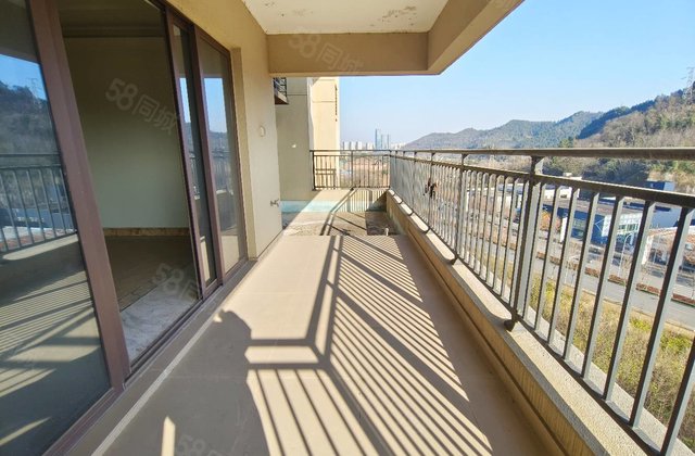 碧桂园豪庭5室2厅258㎡175万二手房图片