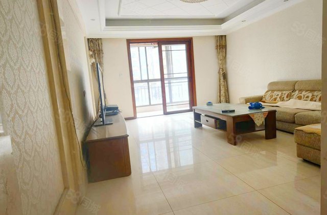 兰乔圣菲(南区)3室2厅165.37㎡220万二手房图片