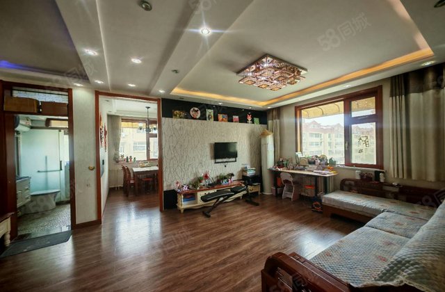 公园附近中央帝景六中，慧德，三室两厅两卫，好楼层，全明边户