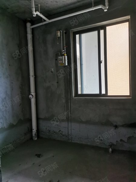 领地凯旋广场3室2厅2卫105㎡南北53.8万