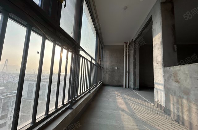 湖畔春晓3室2厅108.49㎡95万二手房图片