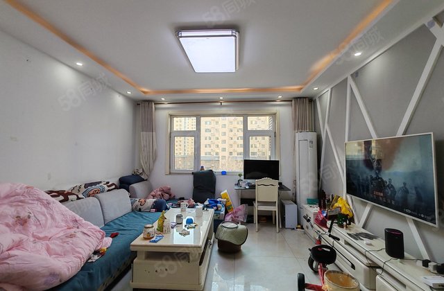 民生  ，颐中外国语。免大税，有储藏室。精装修。电梯商品房。