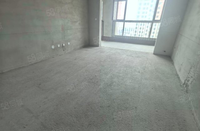 凤凰郡4室2厅154.11㎡85万二手房图片