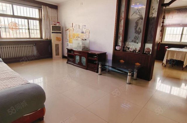 闸口文轩，银座电业局五院，东关国际带车库，干湿分离卫生间