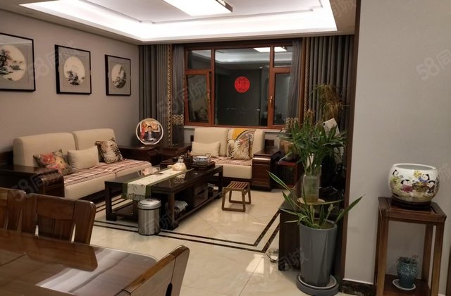 文轩本部，二实验南邻金铭轩，德馨园好楼层西边户，带车位地下室