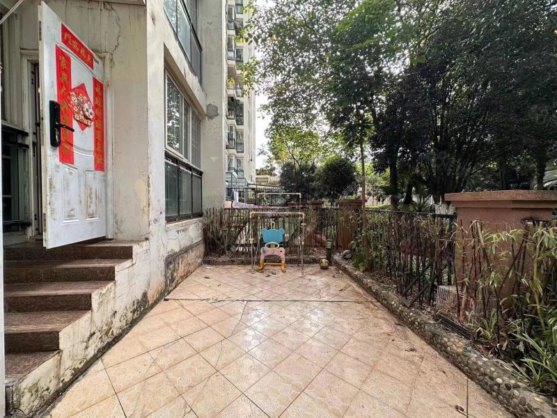 华都花园a区精装200万1446平大商汇好楼层南北4房