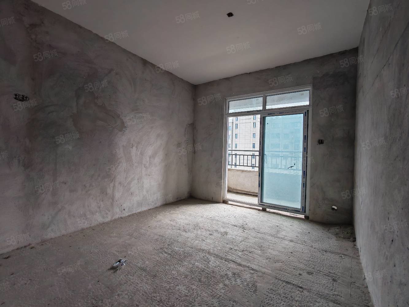 常隆花园2室2厅1卫82㎡南北38.8万