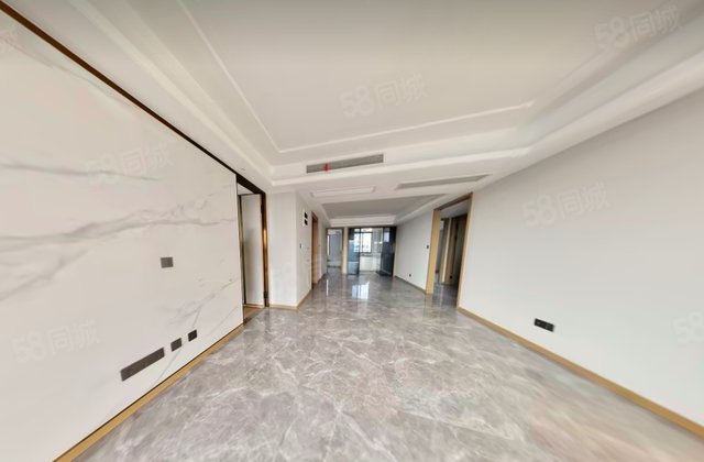 云望里4室2厅139㎡380万二手房图片