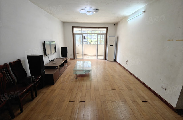 广西师范大学北苑教工宿舍3室2厅128.33㎡79.8万二手房图片