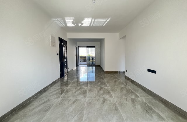 东信豪苑4室2厅136.14㎡134万二手房图片