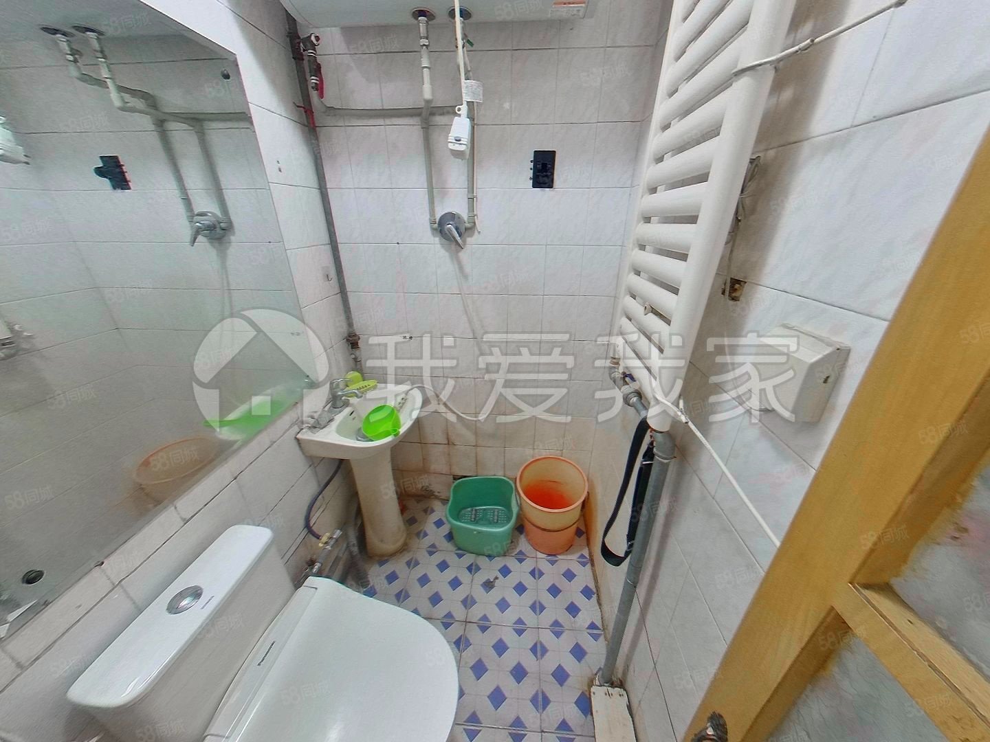 普惠南里3室1廳1衛(wèi)80㎡東南650萬