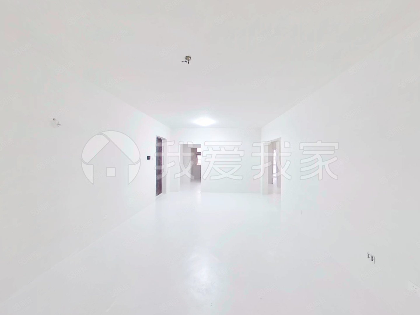 金科帕提歐9室3廳3衛(wèi)141.38㎡南北335萬