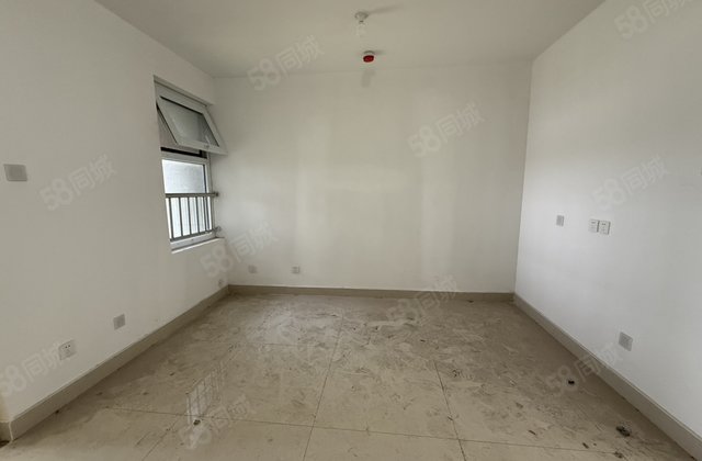 乾祥居花园 一梯两户 三室 带储 好楼层 随时看房