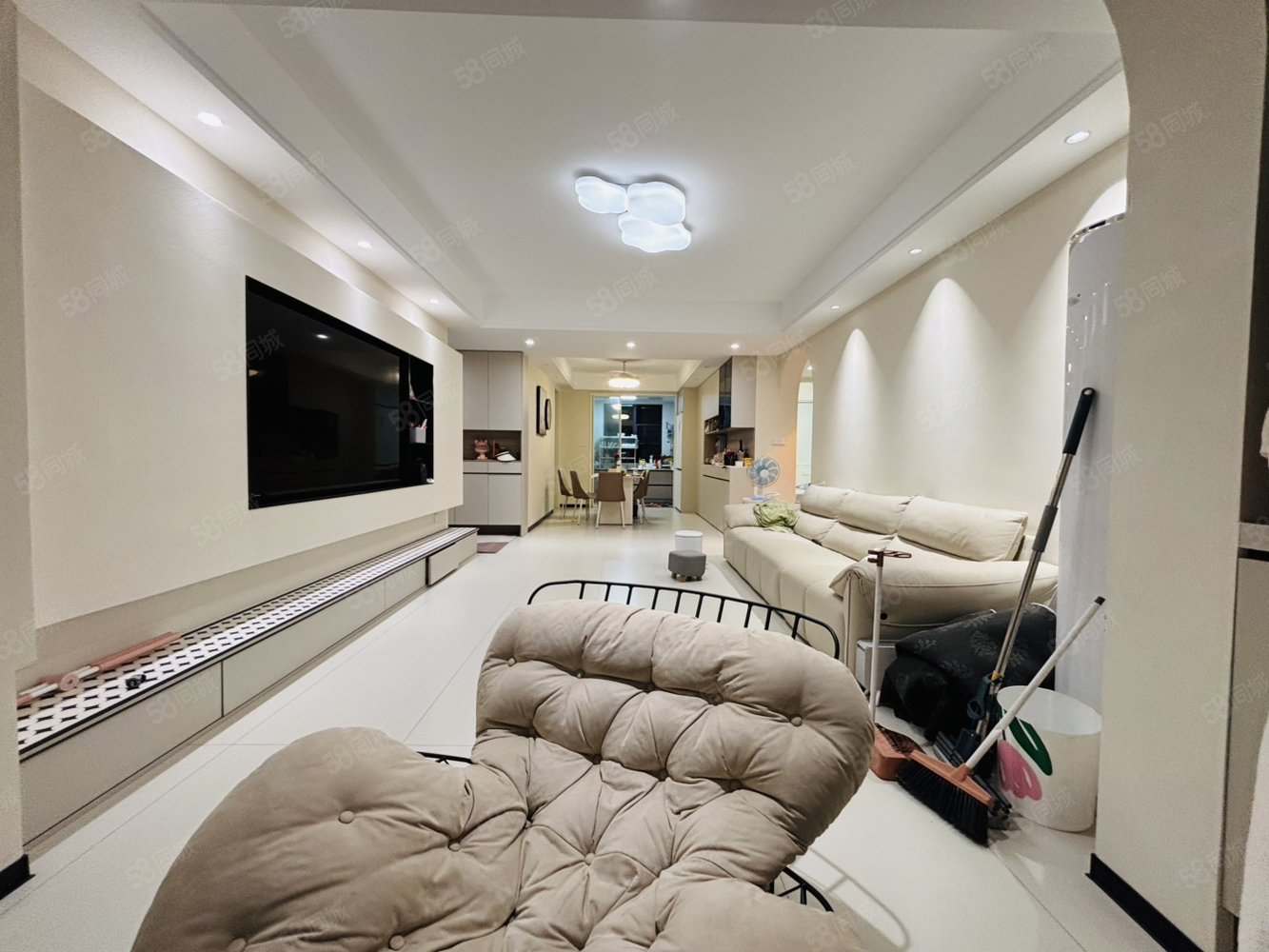 华地开元4室2厅2卫133㎡南北75万