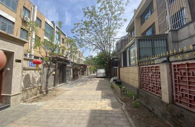 那尔水晶城4室2厅209.11㎡373万二手房图片