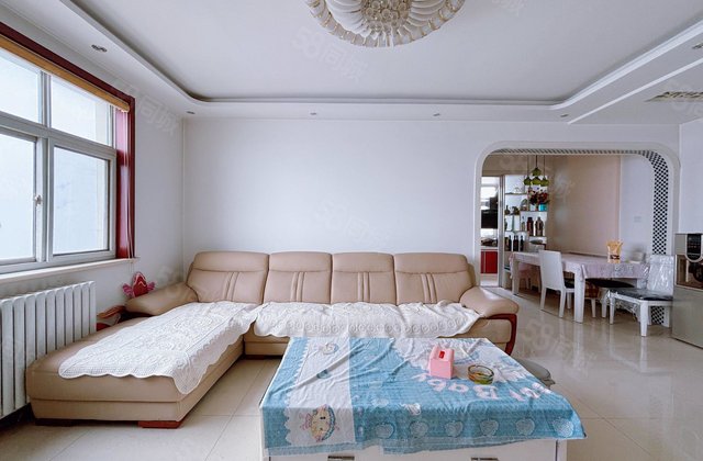 火车站 金凤龙庭 高楼层 正规三室两厅 免大税 带储