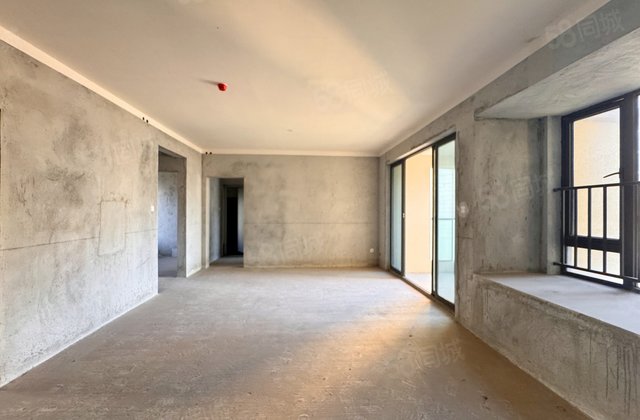 洺悦国际(一期)4室2厅116.64㎡110万二手房图片