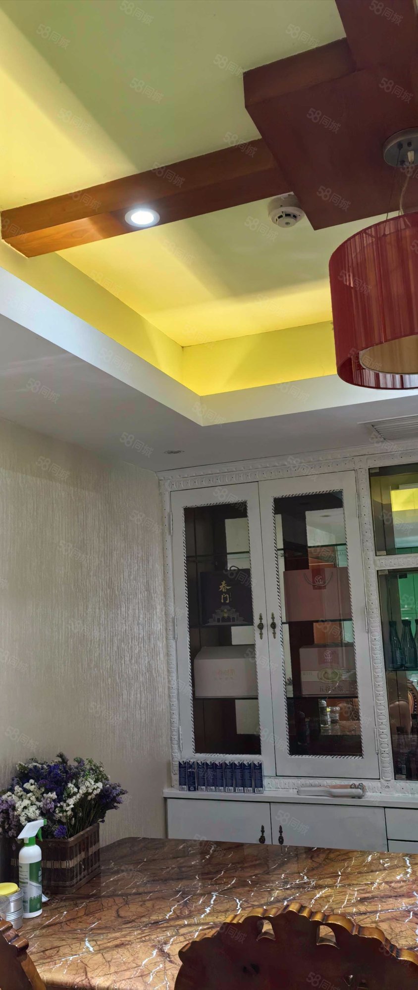 水色時光別墅6室3廳2衛(wèi)218.47㎡南北498萬