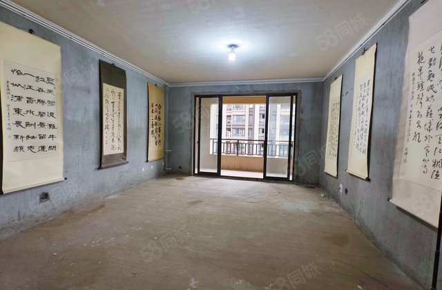 绿地悦城B区3室2厅143.5㎡190万二手房图片