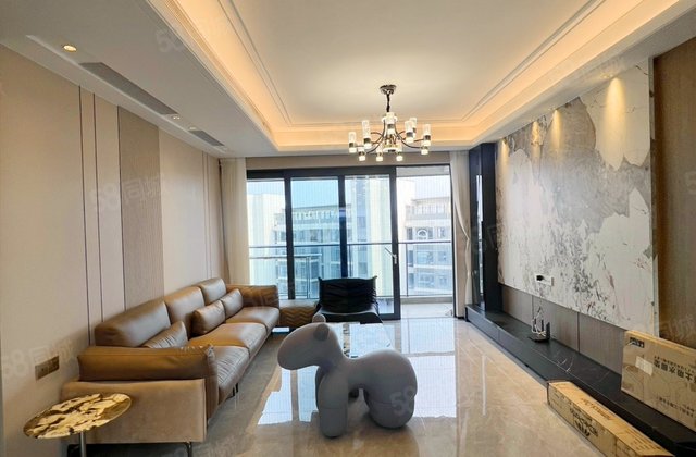 中海悦林熙岸4室2厅143.64㎡308万二手房图片