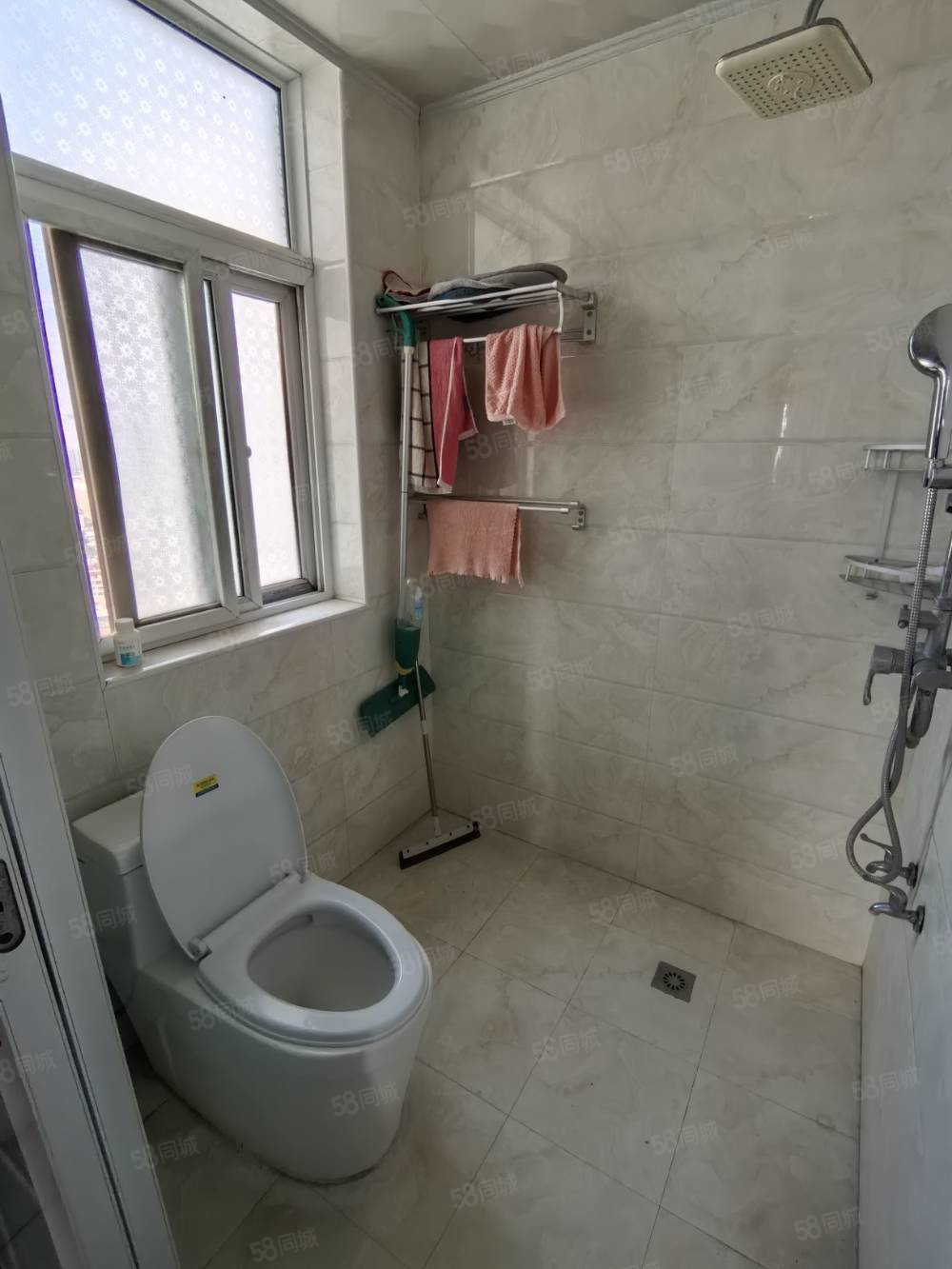 盛世东城2室2厅1卫93㎡南北38万