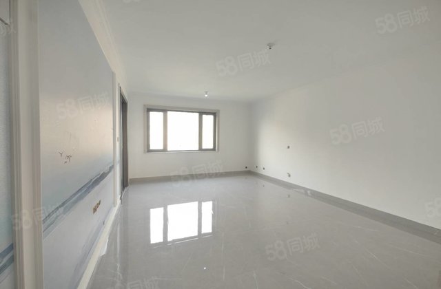 急售文轩   校对过三室，带车位免大税东边户79.9超