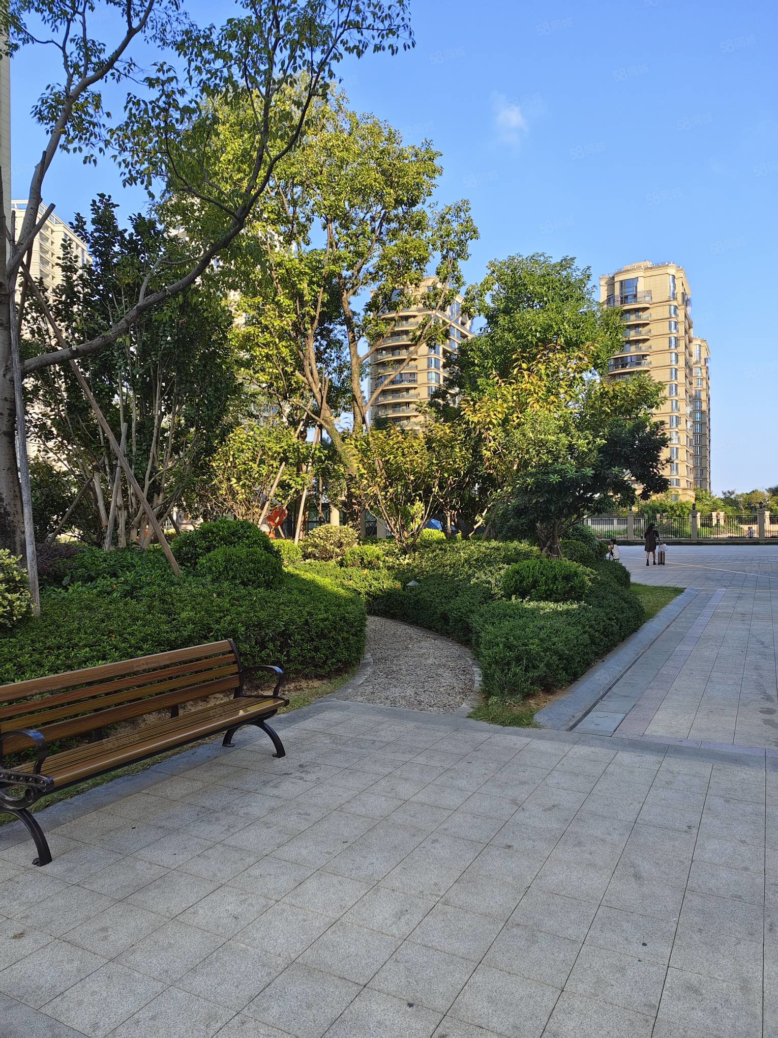 【10图】瑞安飞云 金茂悦电梯房 带车位一个122万,金茂悦-温州58同城