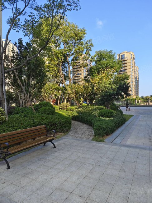 【10图】瑞安飞云 金茂悦电梯房 带车位一个122万,金茂悦-温州58同城