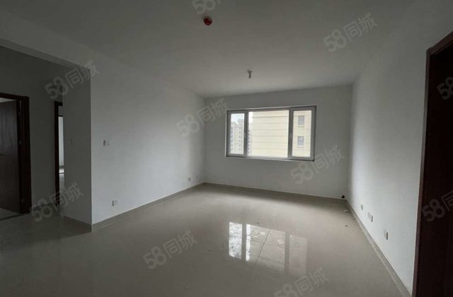 裕尧城府王卷帽 楼层好 次新房 购物方便 医疗配套成熟